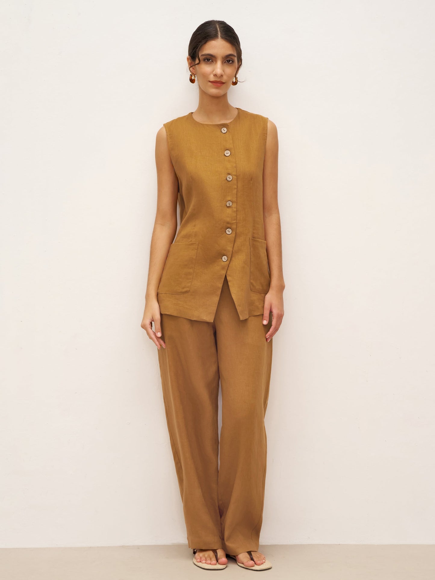 100% Linen Arc-Placket Button-Front Vest ELFRIDA - Ochre