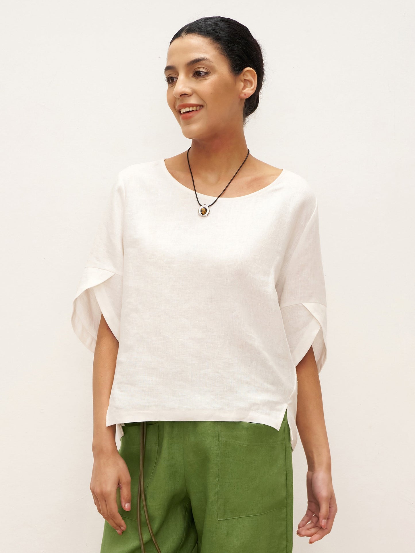 100% Linen Round Neck Petal-Sleeve Pullover LAUREL - Optic White
