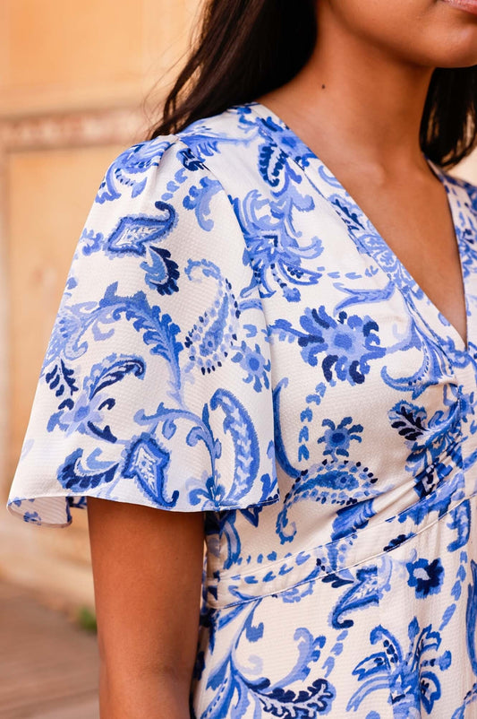 Aspiga Womens Sustainable Anais Hammered Satin Viscose Short Sleeve Summer Wedding Guest Evening Dress Floral Printed White Blue