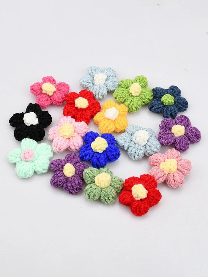 Hand-Knitted Yarn Flowers - Pink / One Size