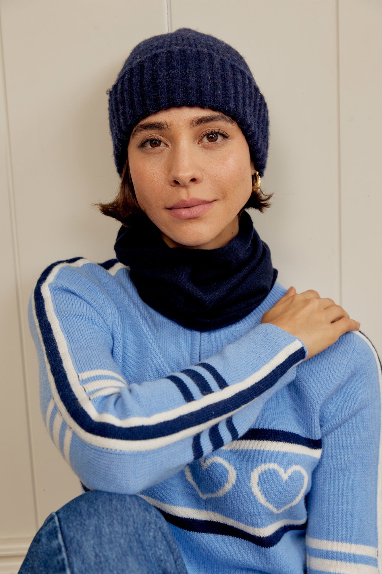 Aspiga Ladies Ethical Warm Merino Wool Soft Neck Warmer/ Snood Navy
